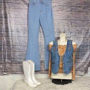 Legend Light Wash Bootcut Jeans